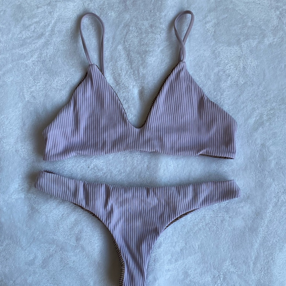 acacia suit